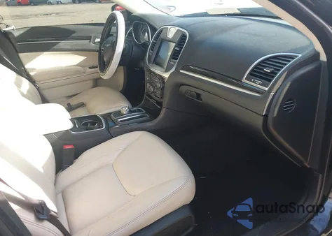 2016 Chrysler 300 Limited from USA, damaged, VIN 2C3CCAAG6GH136861